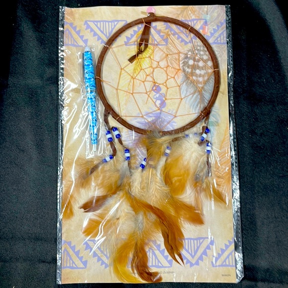 Lakota (Sioux) Dreamcatcher and pen set - Picture 1 of 2